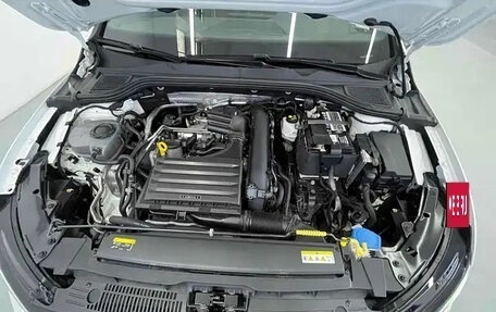 Volkswagen Golf VIII, 2021 год, 1 791 913 рублей, 18 фотография