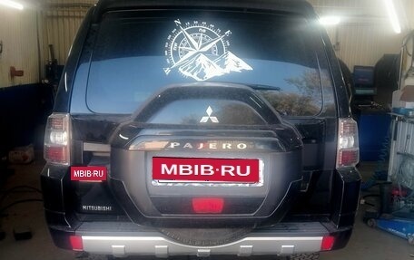 Mitsubishi Pajero IV, 2015 год, 2 190 000 рублей, 6 фотография