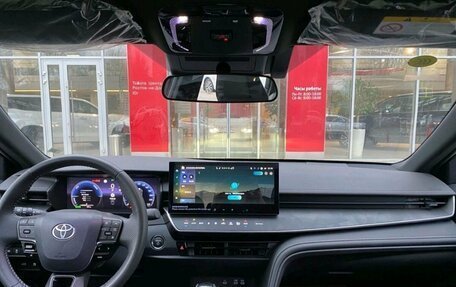 Toyota Camry, 2025 год, 4 990 000 рублей, 9 фотография