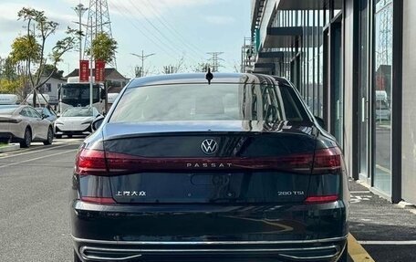 Volkswagen Passat B8 рестайлинг, 2021 год, 1 750 000 рублей, 4 фотография