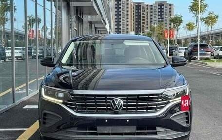 Volkswagen Passat B8 рестайлинг, 2021 год, 1 750 000 рублей, 2 фотография