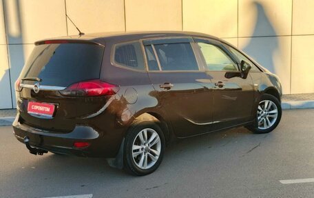 Opel Zafira C рестайлинг, 2013 год, 990 000 рублей, 4 фотография