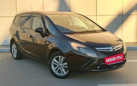 Opel Zafira C рестайлинг, 2013 год, 990 000 рублей, 6 фотография
