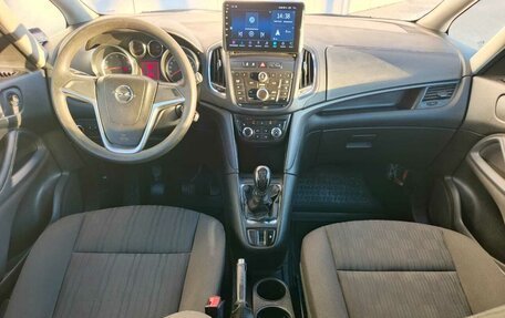 Opel Zafira C рестайлинг, 2013 год, 990 000 рублей, 8 фотография