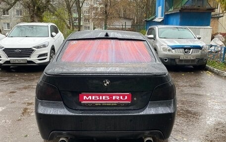 BMW 5 серия, 2003 год, 900 000 рублей, 3 фотография