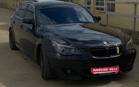 BMW 5 серия, 2003 год, 900 000 рублей, 10 фотография
