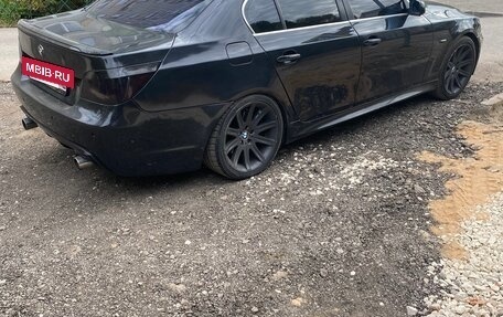 BMW 5 серия, 2003 год, 900 000 рублей, 9 фотография