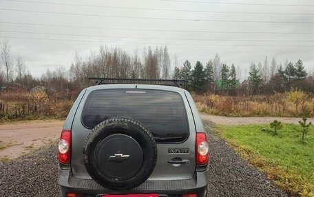 Chevrolet Niva I рестайлинг, 2009 год, 380 000 рублей, 10 фотография
