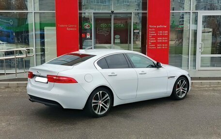 Jaguar XE I рестайлинг, 2016 год, 1 900 000 рублей, 5 фотография