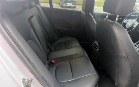 Jaguar XE I рестайлинг, 2016 год, 1 900 000 рублей, 15 фотография