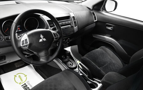 Mitsubishi Outlander III рестайлинг 3, 2010 год, 1 180 000 рублей, 9 фотография