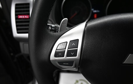 Mitsubishi Outlander III рестайлинг 3, 2010 год, 1 180 000 рублей, 16 фотография