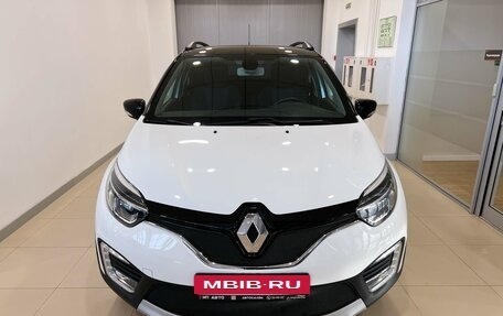 Renault Kaptur I рестайлинг, 2019 год, 1 675 000 рублей, 2 фотография