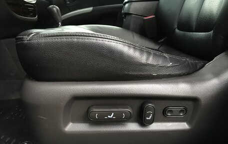 Hyundai Santa Fe III рестайлинг, 2011 год, 1 150 000 рублей, 26 фотография