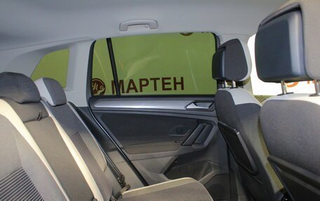 Volkswagen Tiguan II, 2020 год, 2 559 000 рублей, 11 фотография