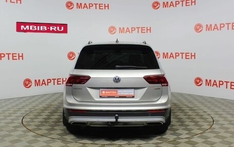 Volkswagen Tiguan II, 2020 год, 2 559 000 рублей, 6 фотография