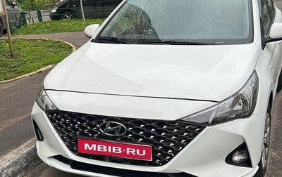 Hyundai Solaris II рестайлинг, 2019 год, 1 050 000 рублей, 1 фотография