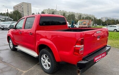 Toyota Hilux VII, 2012 год, 1 290 000 рублей, 2 фотография