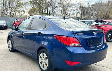 Hyundai Solaris II рестайлинг, 2015 год, 550 000 рублей, 4 фотография