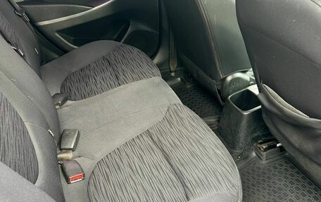 Hyundai Solaris II рестайлинг, 2015 год, 550 000 рублей, 12 фотография