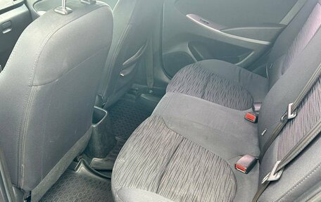 Hyundai Solaris II рестайлинг, 2015 год, 550 000 рублей, 11 фотография