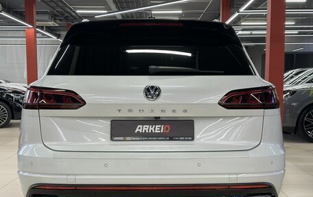 Volkswagen Touareg III, 2018 год, 4 950 000 рублей, 4 фотография