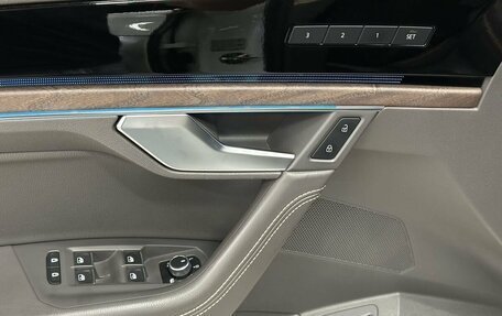 Volkswagen Touareg III, 2018 год, 4 950 000 рублей, 8 фотография