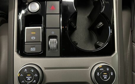 Volkswagen Touareg III, 2018 год, 4 950 000 рублей, 20 фотография