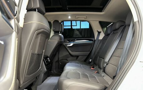 Volkswagen Touareg III, 2018 год, 4 950 000 рублей, 22 фотография