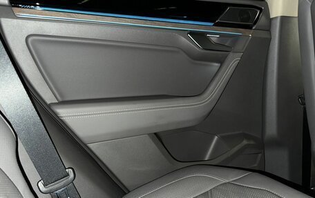 Volkswagen Touareg III, 2018 год, 4 950 000 рублей, 26 фотография