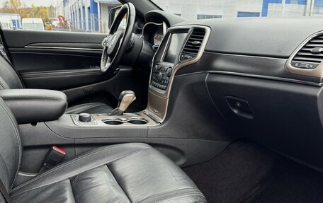 Jeep Grand Cherokee, 2016 год, 2 999 000 рублей, 14 фотография