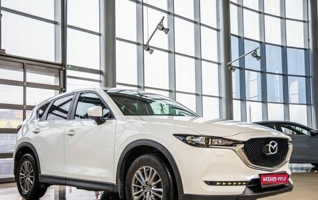 Mazda CX-5 II, 2017 год, 2 318 000 рублей, 1 фотография