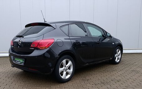 Opel Astra J, 2011 год, 560 000 рублей, 4 фотография