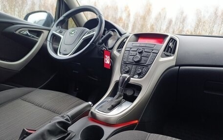 Opel Astra J, 2011 год, 560 000 рублей, 10 фотография