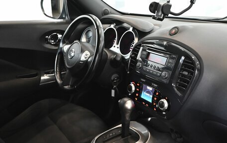 Nissan Juke II, 2011 год, 990 000 рублей, 12 фотография