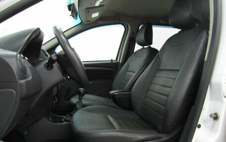 Renault Duster I рестайлинг, 2017 год, 1 120 000 рублей, 13 фотография