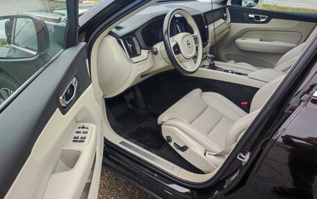 Volvo XC60 II, 2018 год, 4 200 000 рублей, 9 фотография