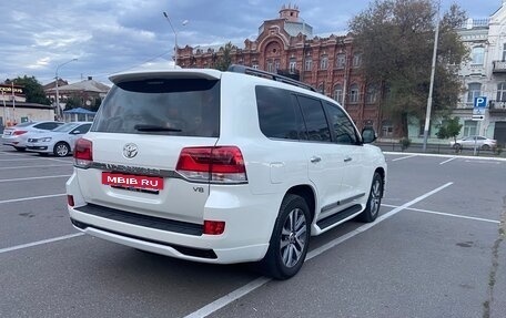 Toyota Land Cruiser 200, 2016 год, 5 650 000 рублей, 6 фотография