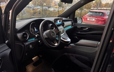 Mercedes-Benz V-Класс, 2022 год, 9 600 000 рублей, 4 фотография