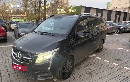 Mercedes-Benz V-Класс, 2022 год, 9 600 000 рублей, 6 фотография