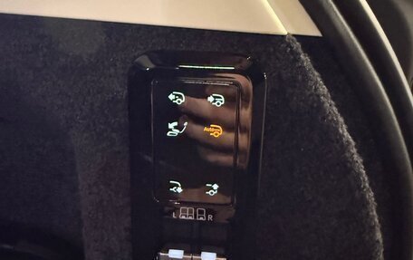 Land Rover Range Rover IV рестайлинг, 2024 год, 24 990 000 рублей, 39 фотография