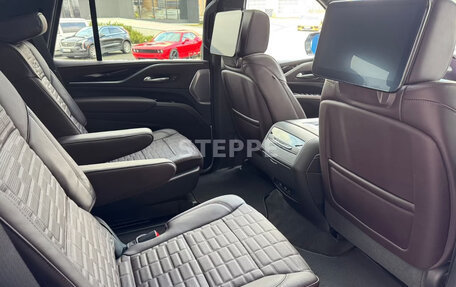 Cadillac Escalade V, 2025 год, 17 000 000 рублей, 15 фотография