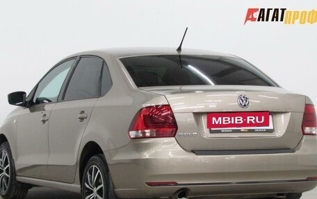 Volkswagen Polo VI (EU Market), 2015 год, 680 000 рублей, 3 фотография