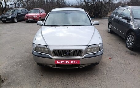 Volvo S80 II рестайлинг 2, 2000 год, 250 000 рублей, 1 фотография