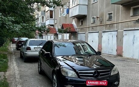 Mercedes-Benz C-Класс, 2009 год, 680 000 рублей, 1 фотография