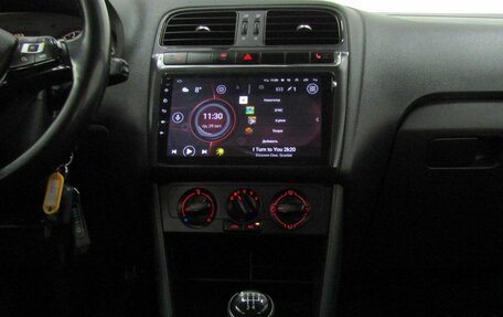 Volkswagen Polo VI (EU Market), 2015 год, 680 000 рублей, 19 фотография