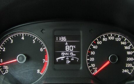 Volkswagen Polo VI (EU Market), 2015 год, 680 000 рублей, 24 фотография