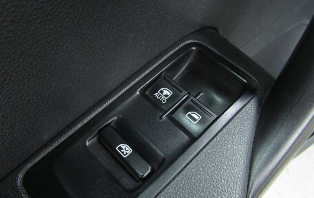 Volkswagen Polo VI (EU Market), 2015 год, 680 000 рублей, 22 фотография