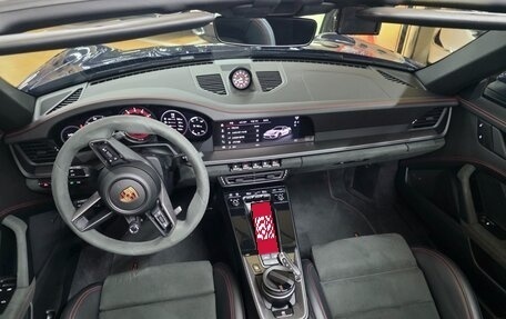 Porsche 911, 2024 год, 20 900 912 рублей, 10 фотография