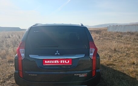 Mitsubishi Pajero Sport III рестайлинг, 2019 год, 2 850 000 рублей, 8 фотография